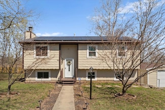 10 Damask Ct, Belleville, IL 62220
