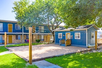1305 Memorial Dr Unit 32, Baytown, TX 77520