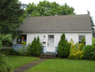 187 Fieldwood Dr, Rochester, NY 14609