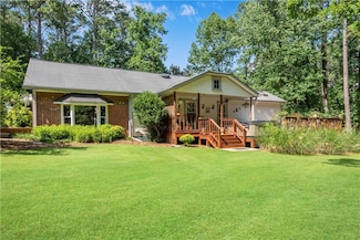 435 Old Holly Rd, Roswell, GA 30075