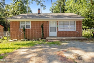 433 Evergreen Ln, Sanford, NC 27330