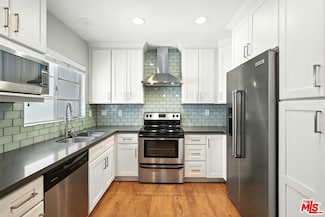 15248 Dickens St Unit 104, Sherman Oaks, CA 91403