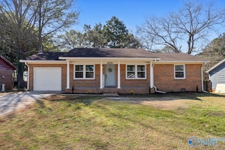 4825 Kyle Ln NW, Huntsville, AL 35810