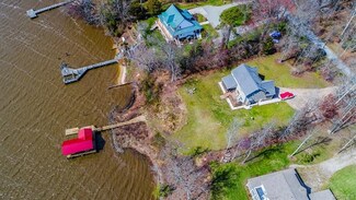 210 Riverview Rd, Stevensville, VA 23161