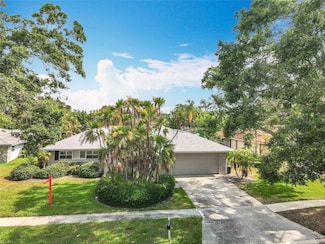 2742 Sea Pines Cir E, Clearwater, FL 33761