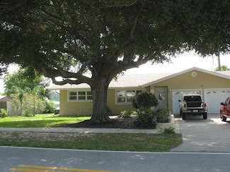 45 S Shell Rd, Debary, FL 32713