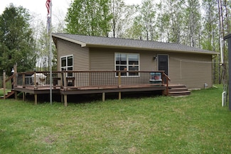 N13425 Harper Rd, Athelstane, WI 54104