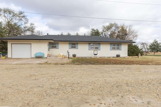 1846 K 18 Hwy, Bennington, KS 67422