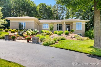 6073 Stonehenge Ct SW, Grandville, MI 49418