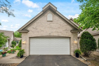 11939 Tiffany Ln, Eden Prairie, MN 55344