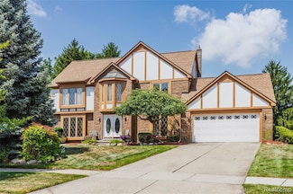 19357 Gary Ln, Livonia, MI 48152