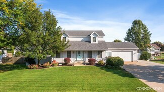 8441 S Maple Ct, Zeeland, MI 49464