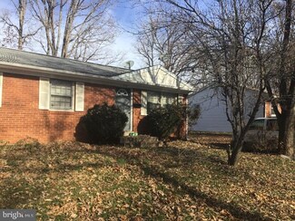 4140 Granby Rd, Woodbridge, VA 22193