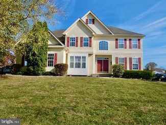 222 Honey Locust Dr, Avondale, PA 19311