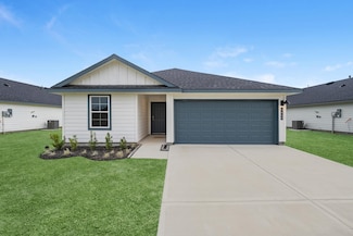 5640 Spoonbill Dr, Orange, TX 77632