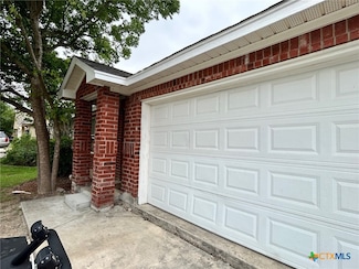 3039 Pine Valley Dr, New Braunfels, TX 78130