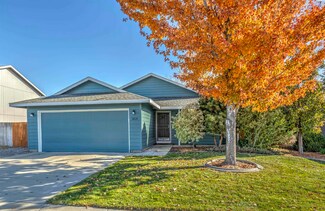 5103 Flores Ln, Pasco, WA 99301