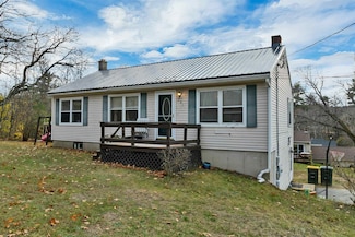 281 Province St, Laconia, NH 03246