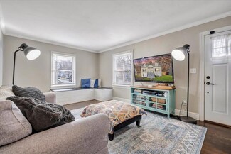 2731 Lansing Dr SW, Roanoke, VA 24015