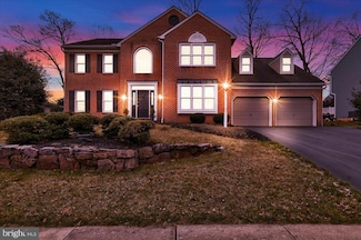 14 W Kestrel Dr, Denver, PA 17517