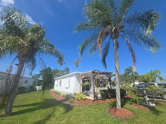 6 Don Quixote Ln, Port Saint Lucie, FL 34952