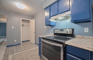 12615 Brookglade Cir Unit 403, Houston, TX 77099