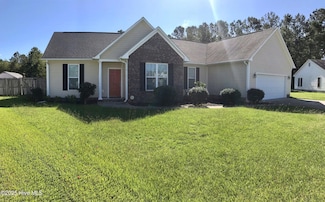 222 Stone Point Ln, Jacksonville, NC 28540