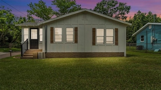 301 Weaver Ave, Lake Wales, FL 33853