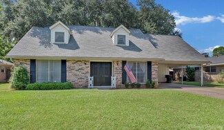 6110 Burgundy Dr, Shreveport, LA 71105