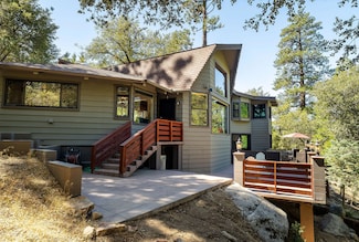 55599 Encino Rd, Idyllwild-Pine Cove, CA 92549