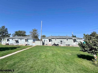 809 S Elm St, Kimball, NE 69145