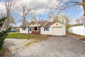 1124 Coyne Center Rd, Milan, IL 61264