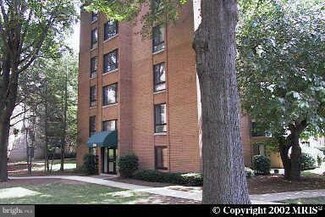 6137 Leesburg Pike Unit 502, Falls Church, VA 22041