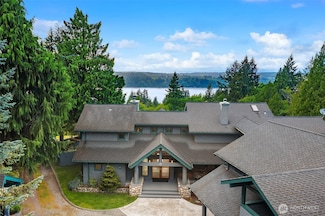 18005 Thorsen Rd SW, Vashon, WA 98070