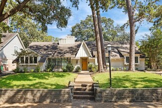 703 Briarpark Dr, Houston, TX 77042