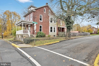 119 Railroad St, Cressona, PA 17929