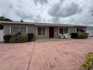 2405 SW 129th Ct, Miami, FL 33175