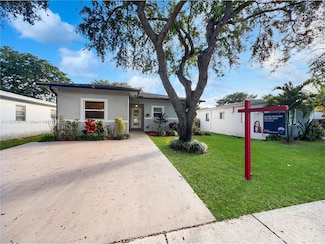 243 SW 5th St, Dania Beach, FL 33004