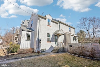 184 E Benezet St, Philadelphia, PA 19118