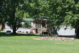 17508 Dreamers Ln, Glade Spring, VA 24340