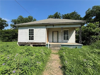 1002 E Calhoun Ave, Waco, TX 76704
