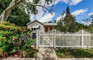 260 42nd St N, Saint Petersburg, FL 33713