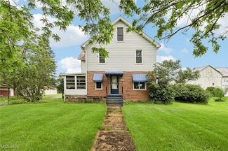 461 S Salem Warren Rd, North Jackson, OH 44451