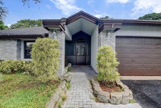 18344 181st Cir S, Boca Raton, FL 33498
