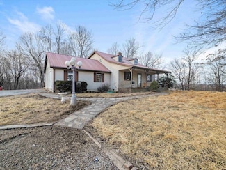 869 State Route 1835, Slaughters, KY 42456