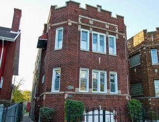 7920 S Bennett Ave, Chicago, IL 60617