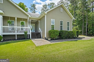 380 Russell Rd, Lawrenceville, GA 30043