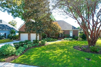 1272 Waterfront Dr, Mount Pleasant, SC 29464
