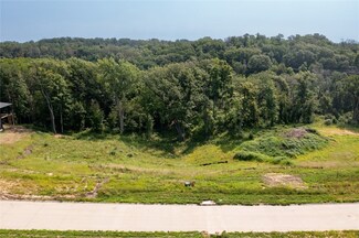 5309 Seminole Valley Trail NE, Cedar Rapids, IA 52411