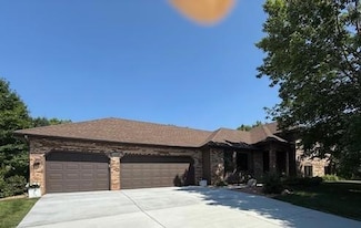 11864 64th Ave N, Maple Grove, MN 55369